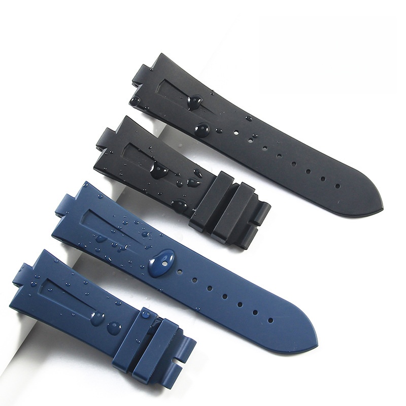 Cinturino in gomma siliconica  - Luxury Watch Constantine recensione e prezzo