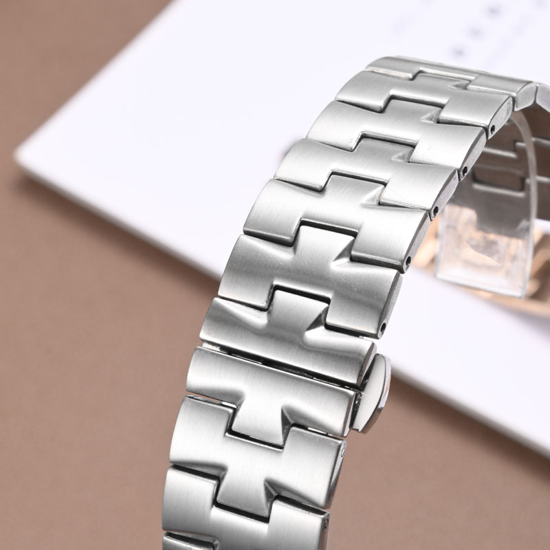 Cinturino di Lusso per Orologi - Luxury Watch Constantine recensione e prezzo