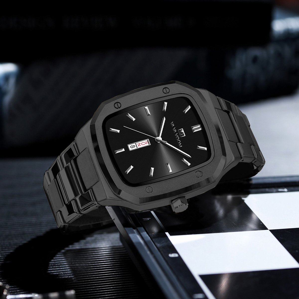 Nuovo Orologio al Quarzo da Uo - Luxury Watch Magazine recensione e prezzo
